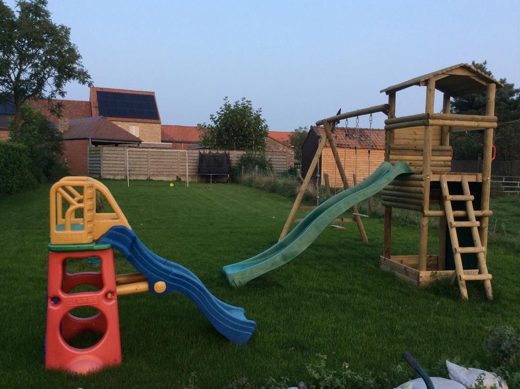 Kunstmin Hotell Zandvoorde  Exteriör bild